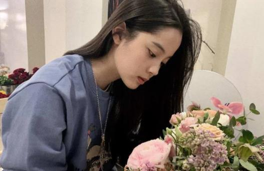 欧阳娜娜家有多豪 欧阳娜娜的个人资料及简介