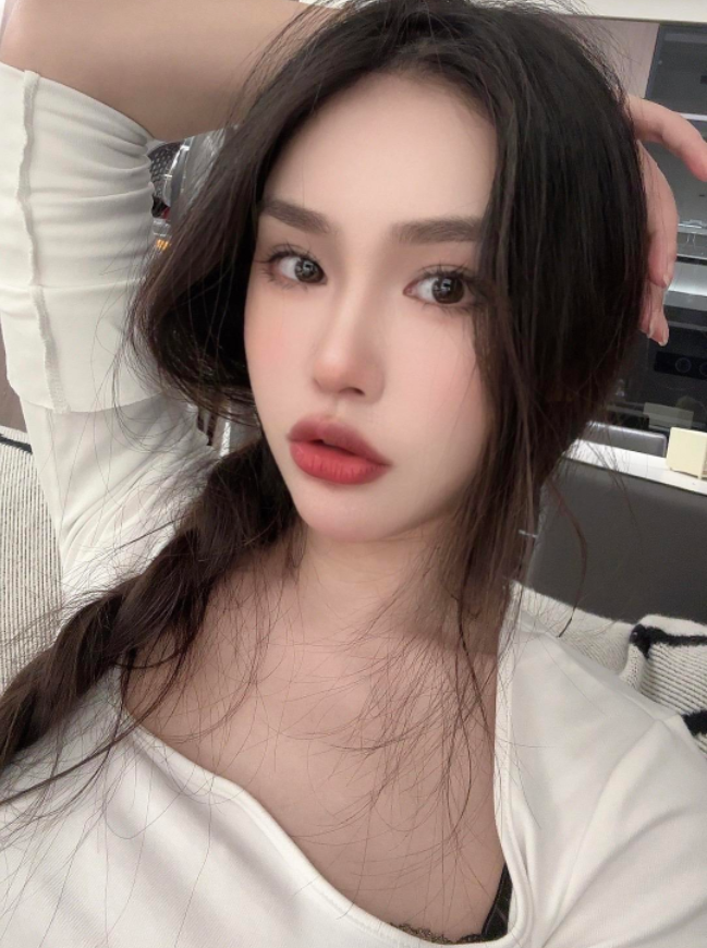 陈佩奇yyyy粉色的猪微密照片怎么回事？