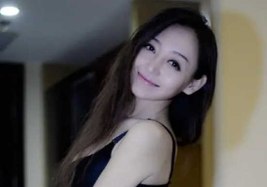 月暖如梵音微信绝版资源 月暖彡如梵音最新写真套图