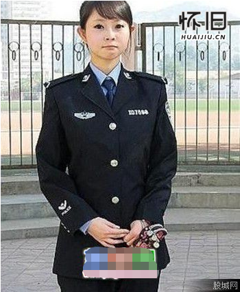 曝90后美女警察王梦溪不雅照 是遭恶意报复还是炒作提高关注度？