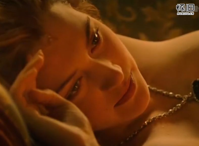 《泰坦尼克号》精彩片段-重现杰克给露丝作画全过程