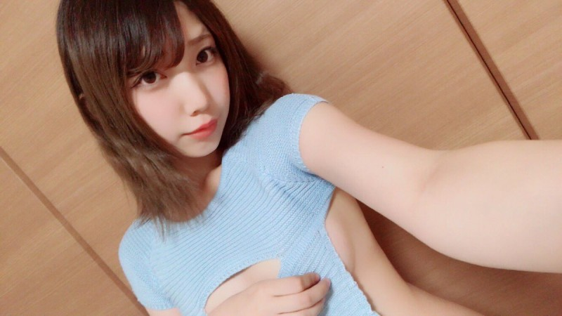 新一代杀死童贞毛衣？开胸衣+露背毛衣+死库水！