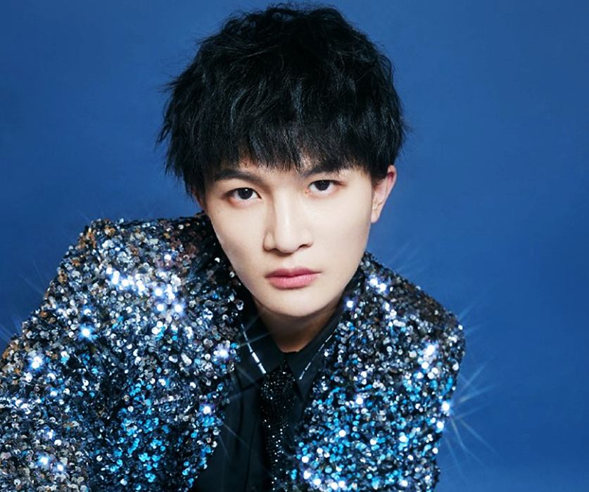 中国歌坛未来领军人物周深个人资料简介（网曝劳模周深,参演多家2024春晚录制）