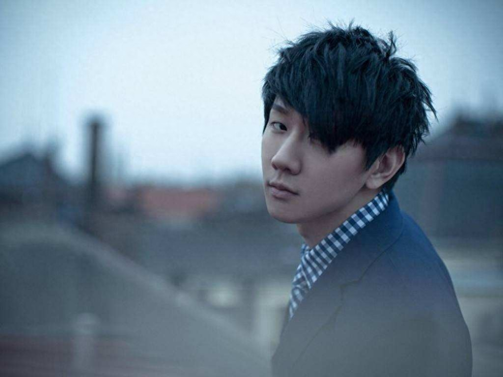 林俊杰个人资料：向田馥甄表白7次被拒，与金莎暧昧十年，41岁仍旧单身