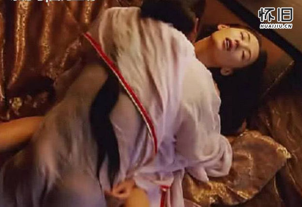 张柏芝早期剧中突破自我，网友：尺度有点大，张伯芝演的太好了！