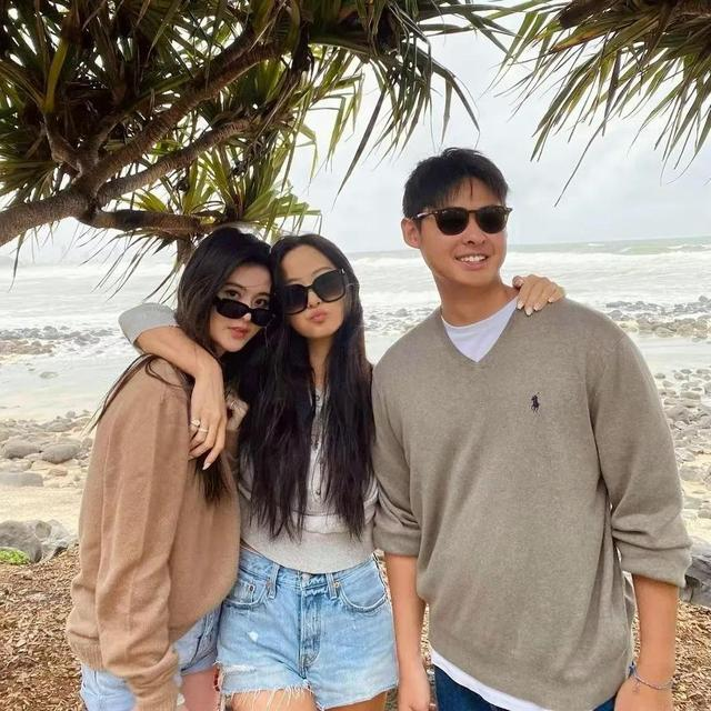 台湾名媛孙芸芸儿子首次曝光