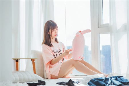 我和公gong在厨房啪啪